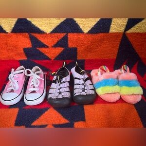 Toddler girl size 6 Converse, Keens, & UGG shoes